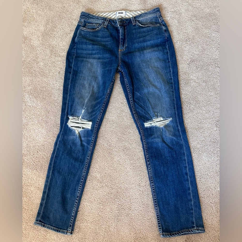 Paige Carter Slim High Rise Relaxed Skinny, in Amanda Destructed, Size 29 Fits28